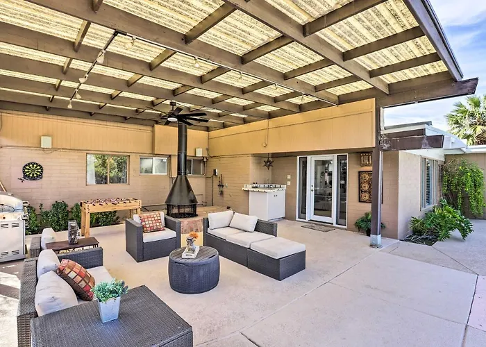 Ferienhaus 7 Mi To Downtown Phoenix: W/ Pool & Foosball! Phoenix
